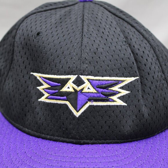 Louisville Bats Hat (Retro) - Practice Hat by New Era - Fitted 7 3/8 - Picture 2 of 9